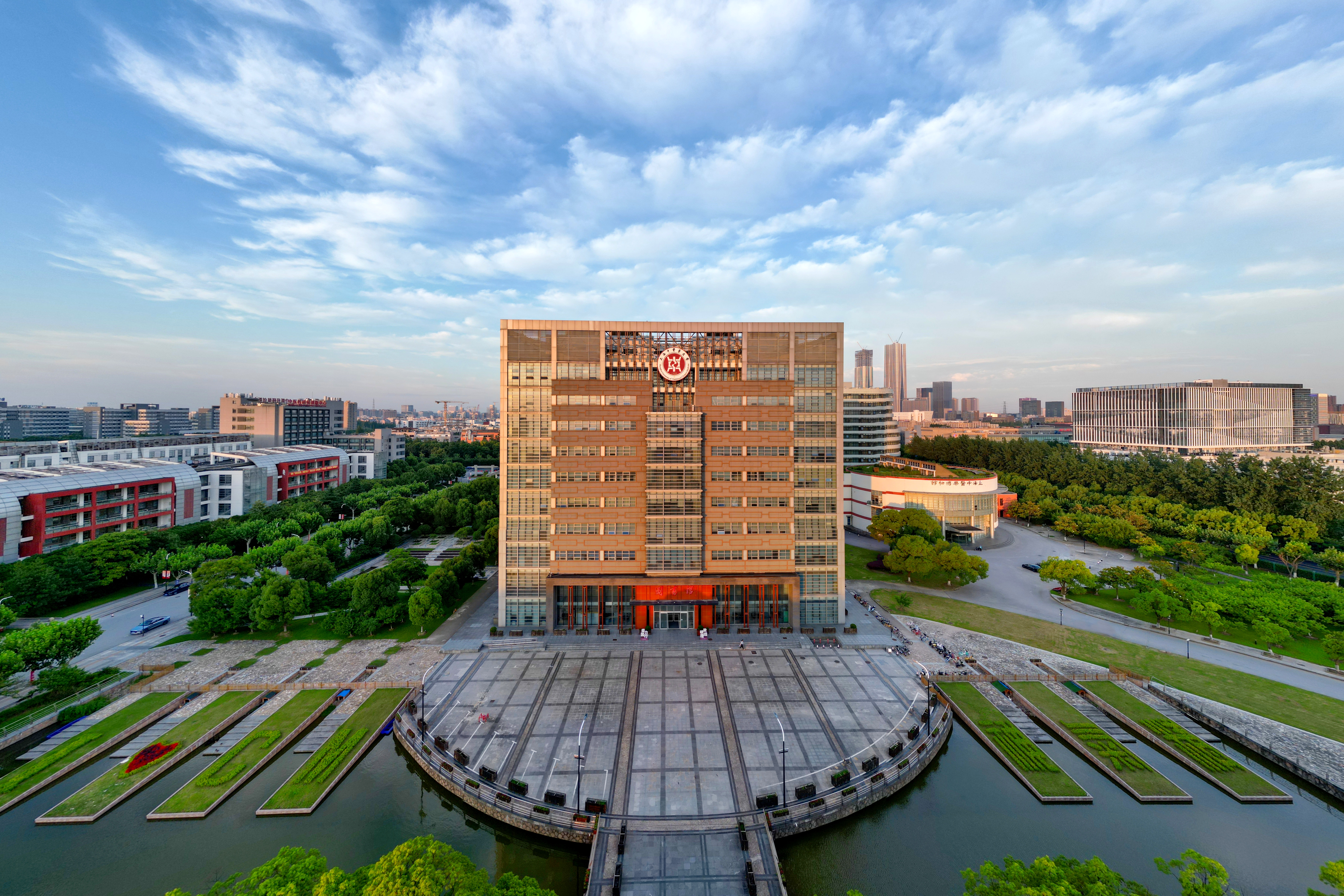 天游ty8线路官网牵头制订的中华中医药学会团体标准《中医随机对照试验临床证据元数据》发布