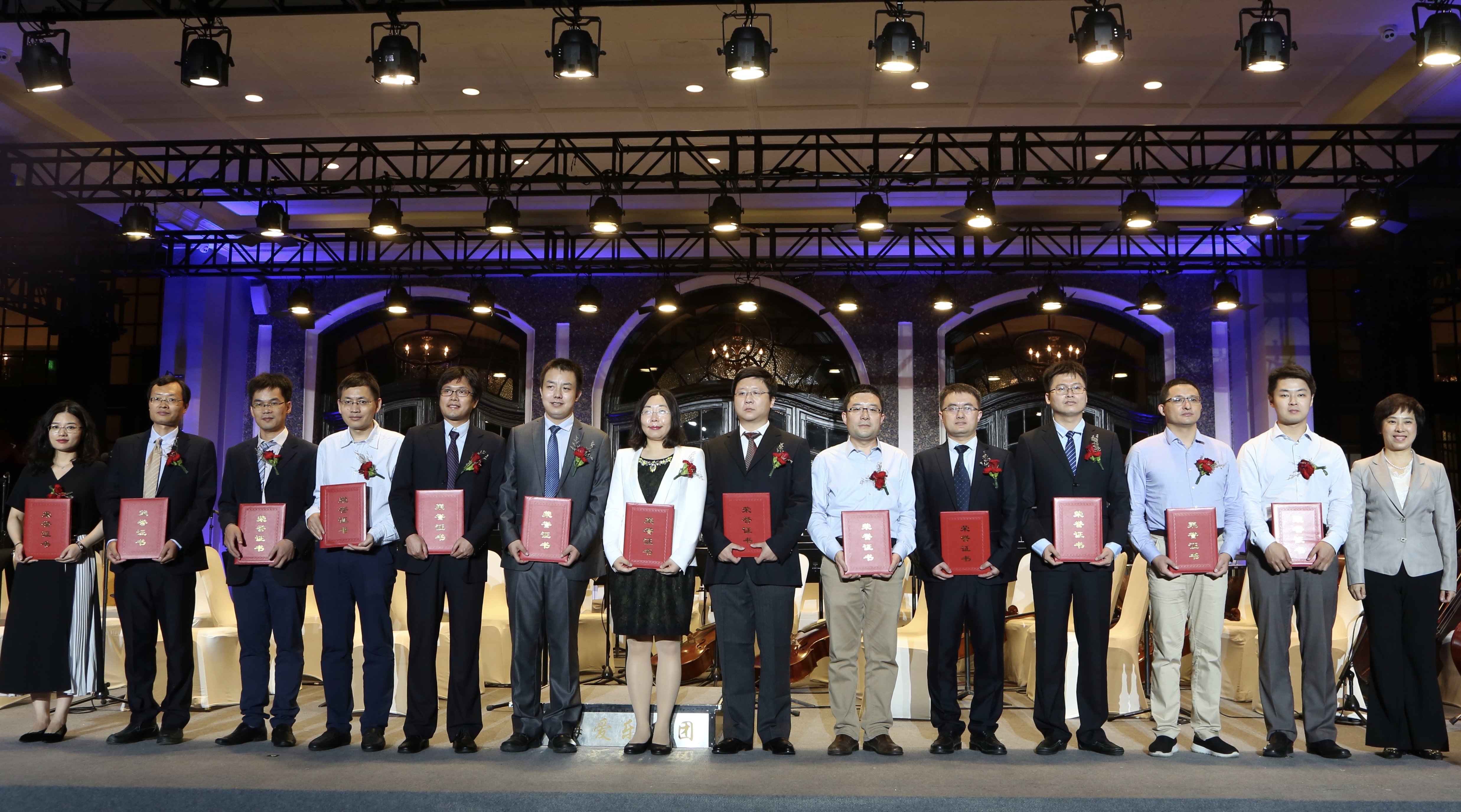 天游ty8线路官网系统梁倩倩、王振伟获评为第十届“上海青年科技英才”