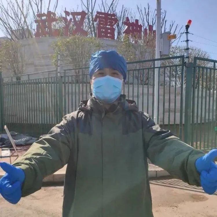 天游ty8线路官网系统3人荣获“全国卫生健康系统新冠肺炎疫情防控工作先进个人”称号