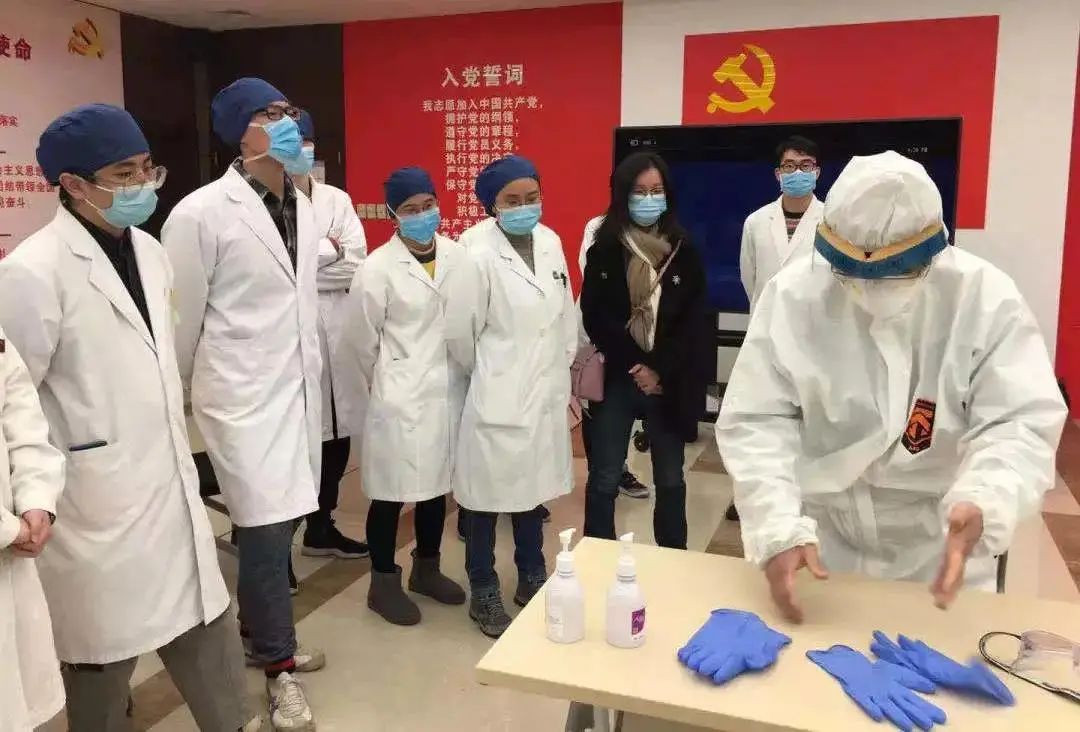 ​天游ty8线路官网附属医院多策并举加强冬春季疫情防控工作