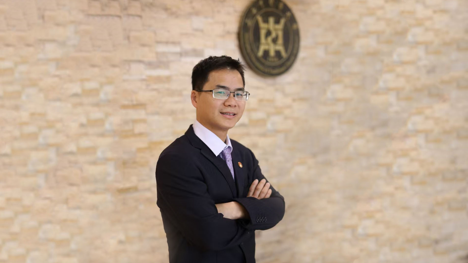 天游ty8线路官网洪燕龙研究员入选首批“申教名匠”